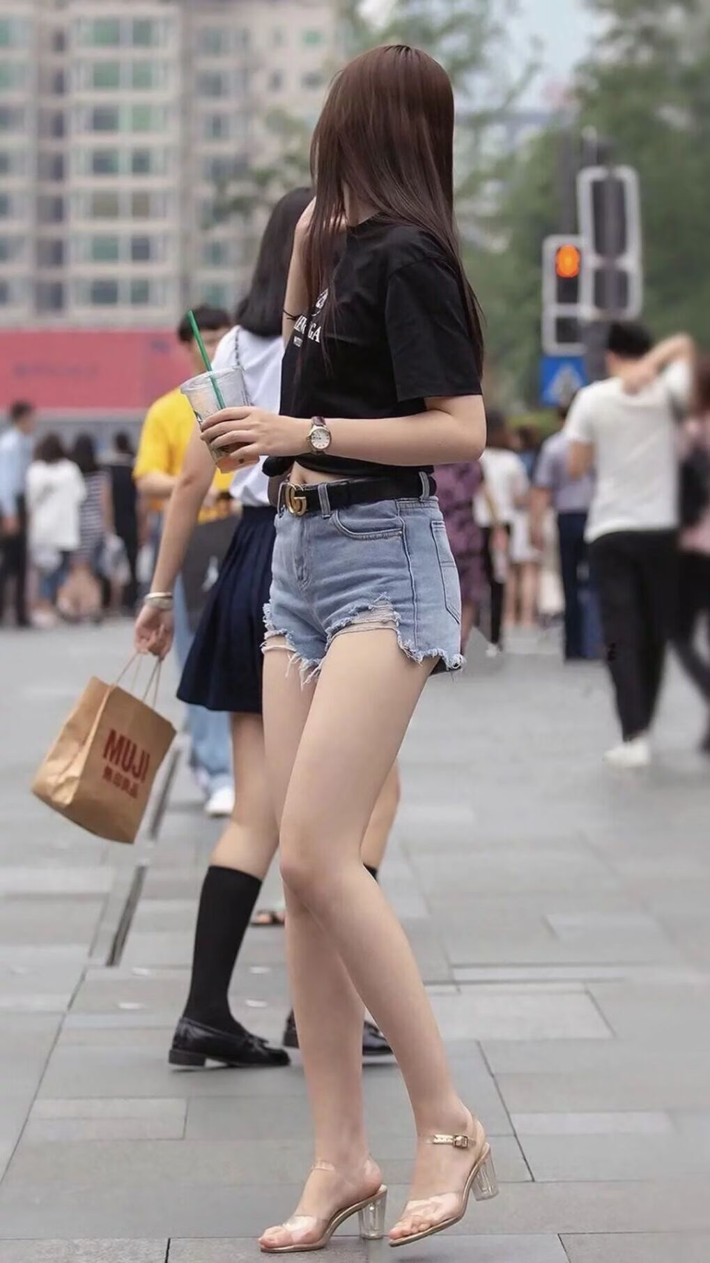 乔·波尔曼展现球场智慧与突破技巧，成为袋鼠队进攻核心，nba乔尔博罗姆博伊